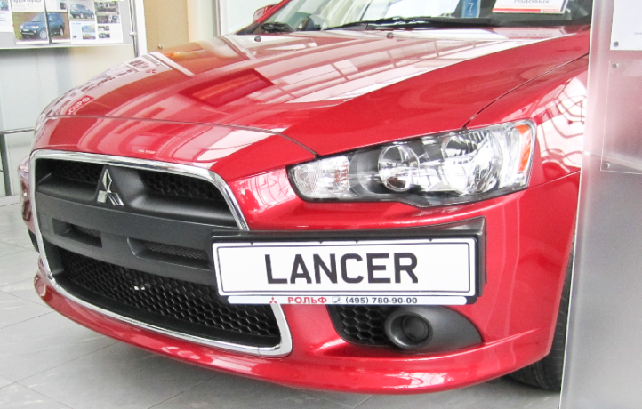 Рамка под номер на передний бампер для Mitsubishi Lancer X (2010-2016) купить недорого с доставкой в Убинское