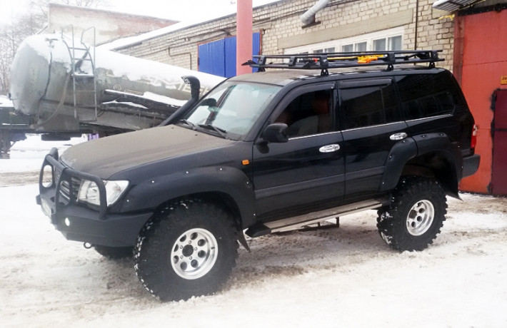 Расширители арок стеклопластиковые на Toyota Land Cruiser 100 (6кг) купить недорого с доставкой в Убинское