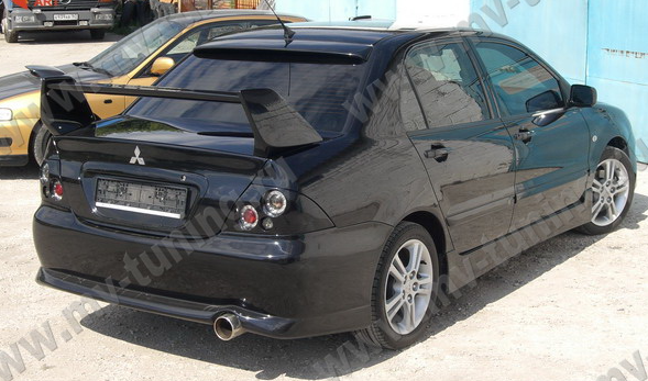 Корпуса под заднюю модульную оптику для Mitsubishi Lancer IX (2003-2009) купить недорого с доставкой в Убинское