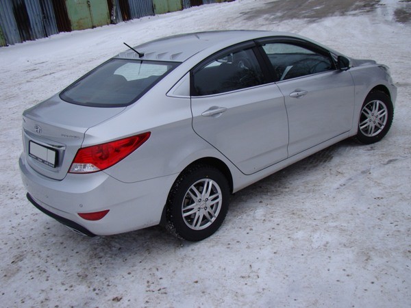 Аэродинамический рассекатель на крышу 6 зубьев для Hyundai Solaris (2010-2016) купить недорого с доставкой в Убинское